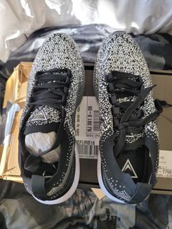 Original Rush Blu Black size 8