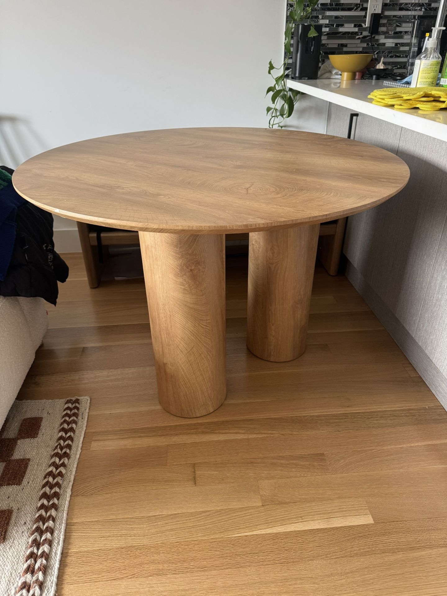 *HUGE SALE * Dining Table Seats Four