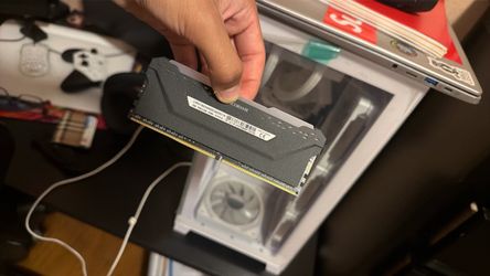 Corsair DDR4 Ram 8GB