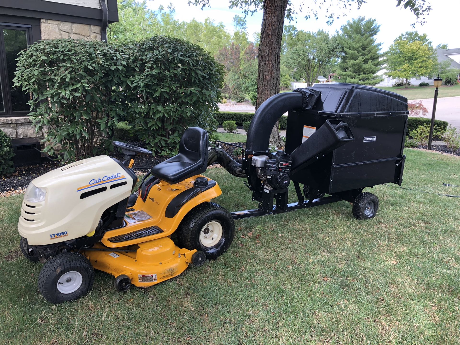 Leaf Vacuum Craftsman 7125013 Chipper/Vac Riding Mower Attachment