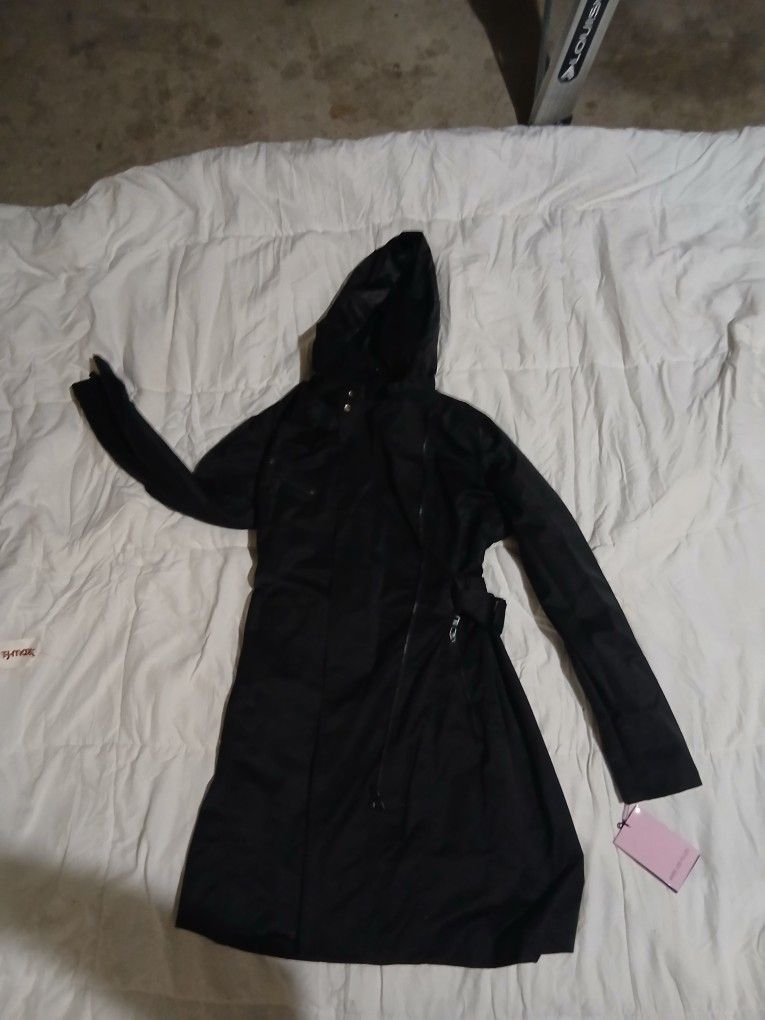 Aves Les Something Jacket