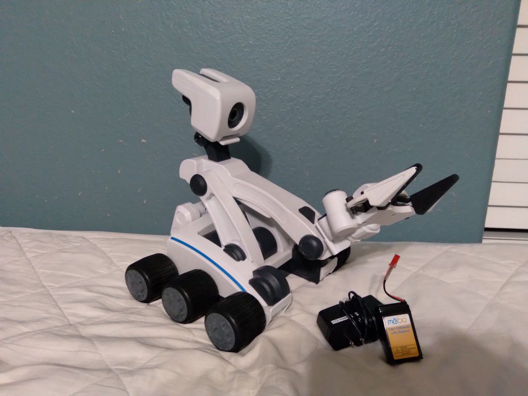 Miko 3 - AI-Powered Smart Robot For Kids  STEM Learning Educational Robot  for Sale in Charlotte, NC - OfferUp