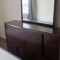 Brown  Queen dresser