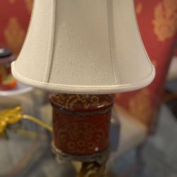 Red&Gold Brass & Ceramic / Porcelain Oval Birds & Floral Motif Table Lamp
