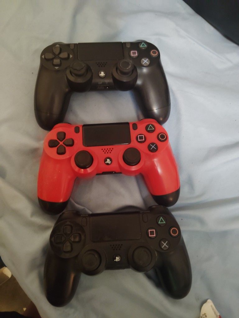 Sony PS4 Dual shock Controllers