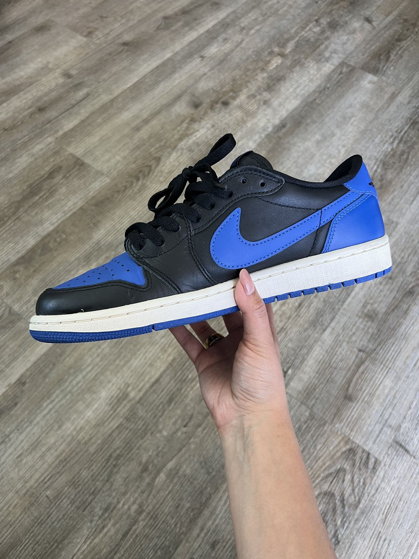 Jordan 1 Low OG “Royal”