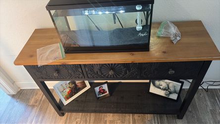 Furniture stand