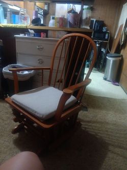 Rocking chair