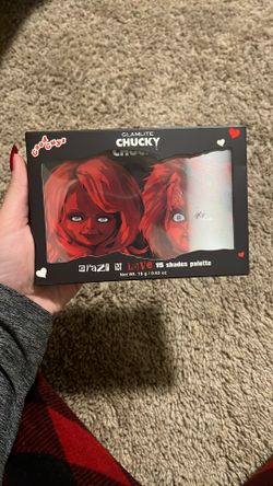 Unopened Chucky crazy in love 15 shades pallet