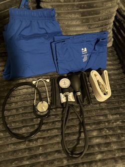 Blood Pressure Cuff, Stethoscope, Gait belt, Size Small Scrub Set