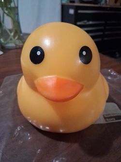 Jumbo Squishy Squeezy Duck Toy