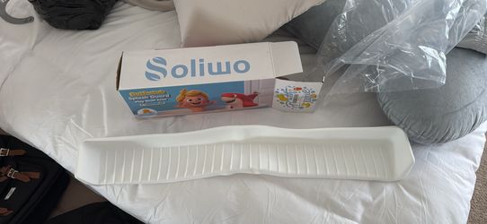 Bathtub Splash Guard Play Shelf