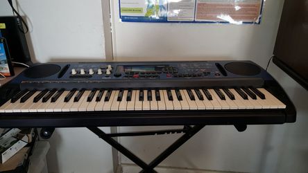 Yamaha djx keyboard and stand
