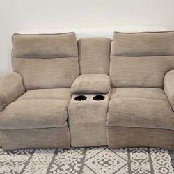 Double Lazy Boy Recliner- Electric With Charging Station