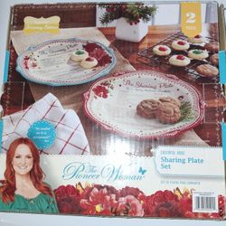 1 Pioneer Woman Sharing Plate