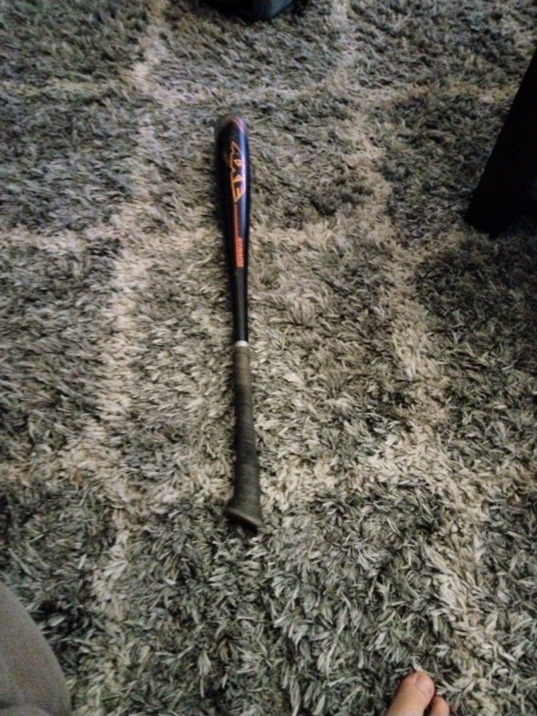Axe Strato Baseball Bat