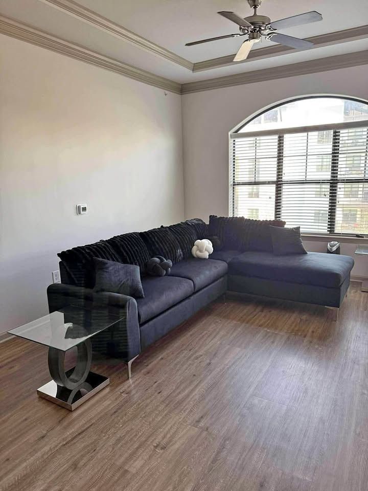 Thanksgiving Sale! L-Shaped Sectional – Pickup/Delivery Today!