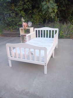 Toddler Bed With Mattress and Side Table