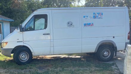 2003 sprinter van