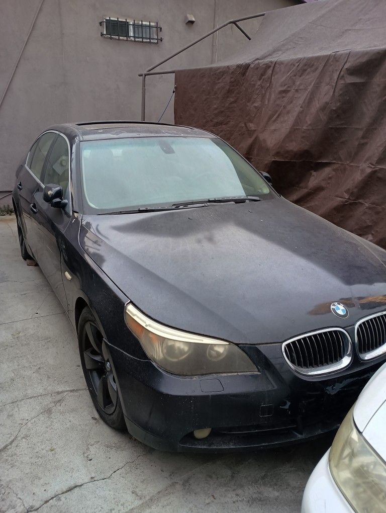 2006 BMW 525i