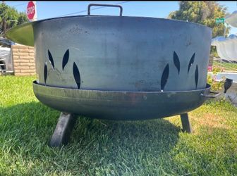 New patio wood fire pit 40”