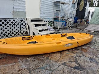 Canoeing  Yellow