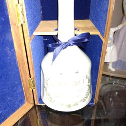 Lladro Decanter, Box And Authentication Certificate