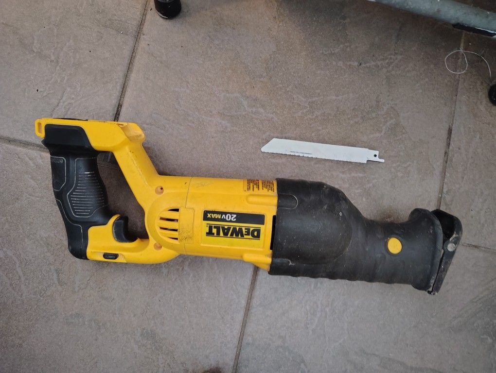 DeWalt 20 Volt Sawzall Tool Only