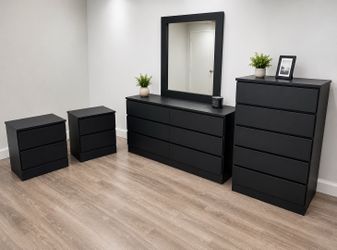 Dresser whit mirror, chest and 2 nightstands - Cómoda con espejo , gavetero y 2 mesitas de noche