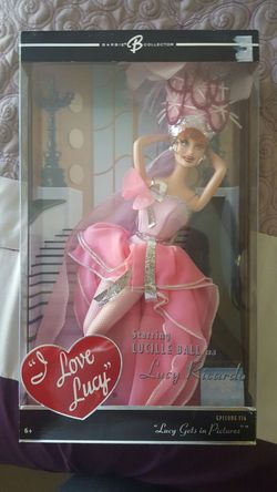 I Love Lucy "Lucy Gets In Pictures" Barbie