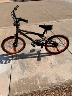 Dynacraft Boys 20 inch Bike