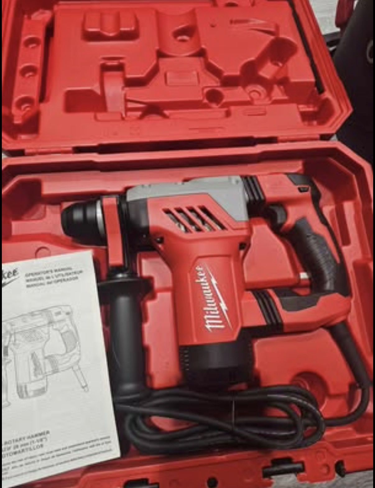 Milwaukee 1-1/8 Sds plus rotary hammer