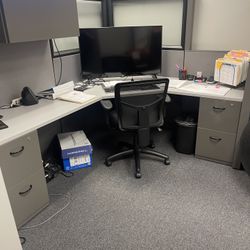 Office Cubicles All For $599
