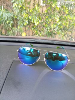 maui Jim used sunglases