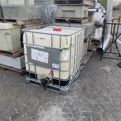 Used 330 Gallon Tote / Barrow / Container 