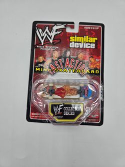 WWF Fast Action Mini Skateboard Sable Collector Series