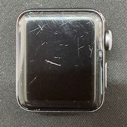 Apple Watch Series 3 (38mm) - GPS & Water Resistant ⌚️