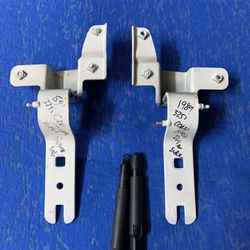 1(contact info removed) BMW 325i E30 OEM REAR CONVERTIBLE TOP SUPPORT HINGES PAIR SET