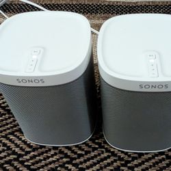 Sonos Play 1 Speakers - Pair 