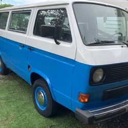 1985  VW Vanagon