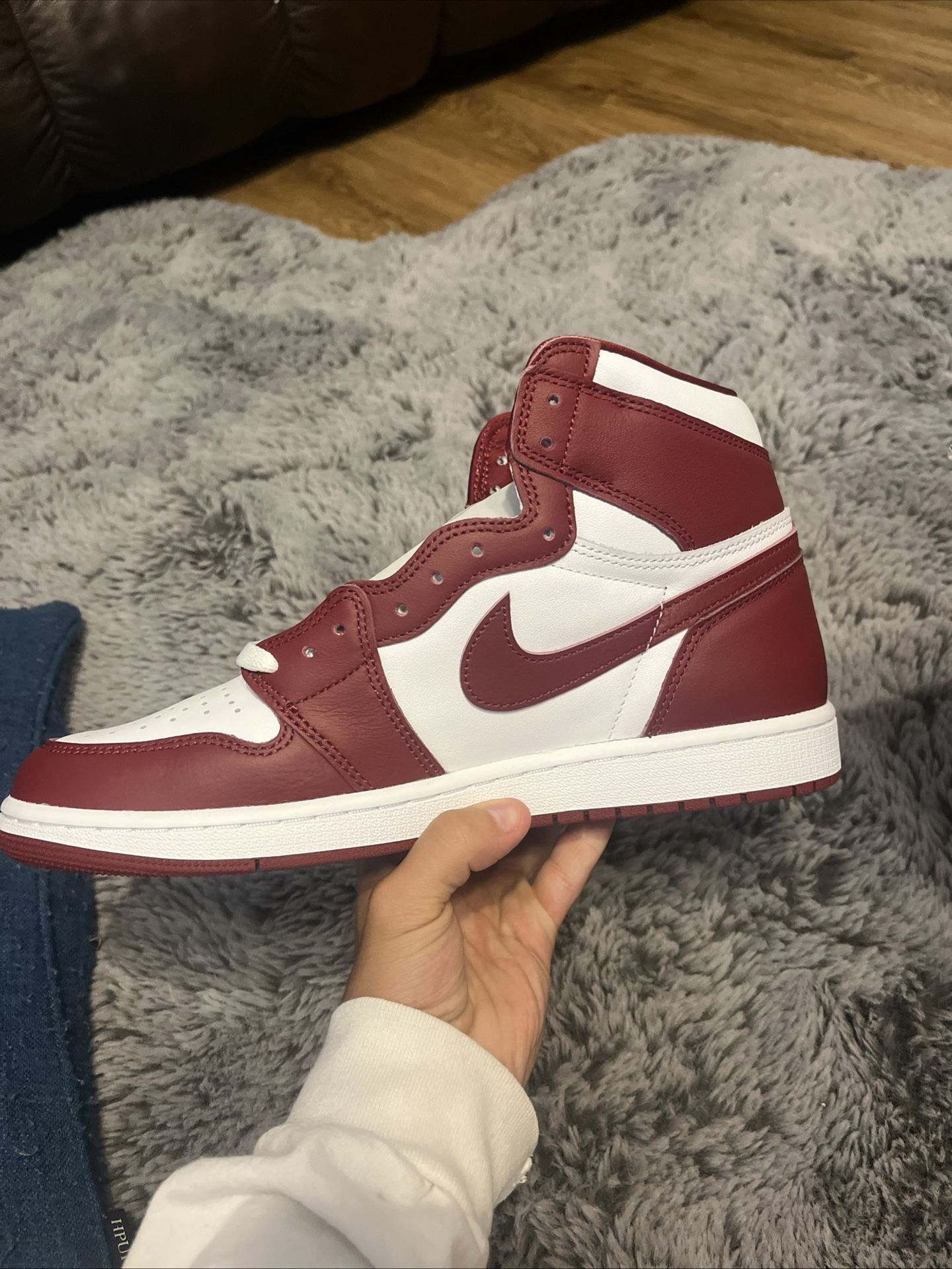 Air Jordan 1 Retro High OG ‘Artisanal Team Red’