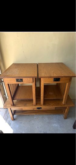 Solid Oak Coffee Table & 2 Matching End Tables – $165 OBO