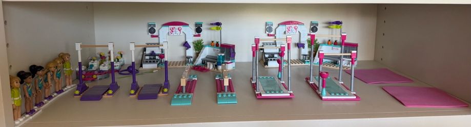 McKenna’s Gymnastic Competition American Girl Lego