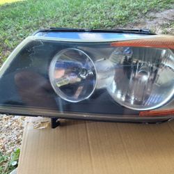 2006 Bmw 325i  Headlights Halogens 