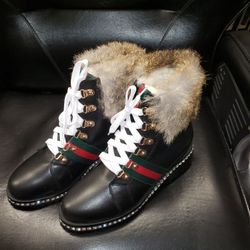 Gucci boots . Women's.