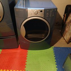 Kenmore HE  SmartHeat QUIET. EXCELLENT Condition