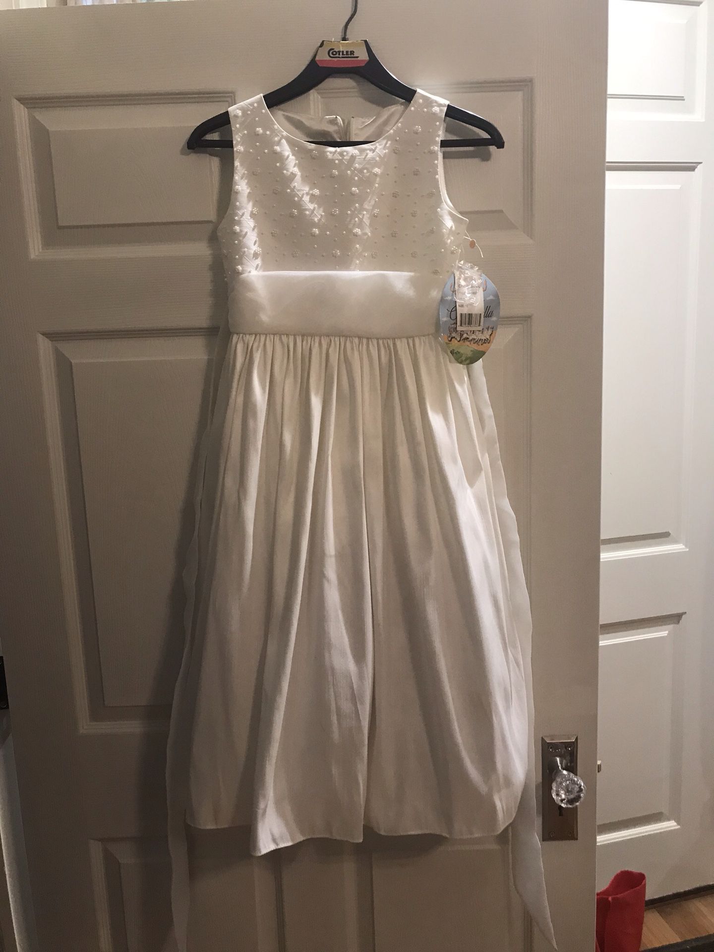 Cinderella Brand Size 12 Ivory Flower Girl Dress New with Tags