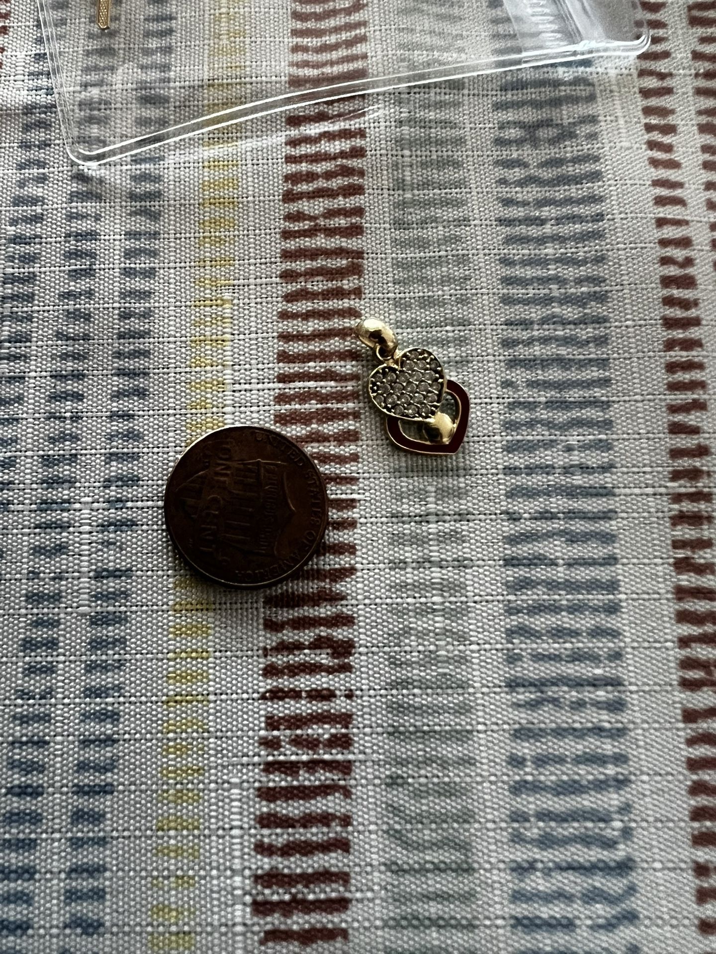 10K Pendant