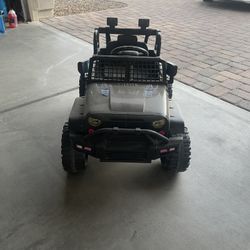 Kids Electric Jeep Battery Operated (Needs Battery)
