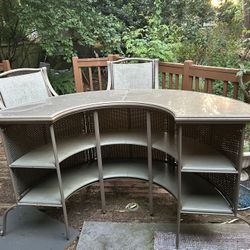 Bar Lounge & 2 Chairs 